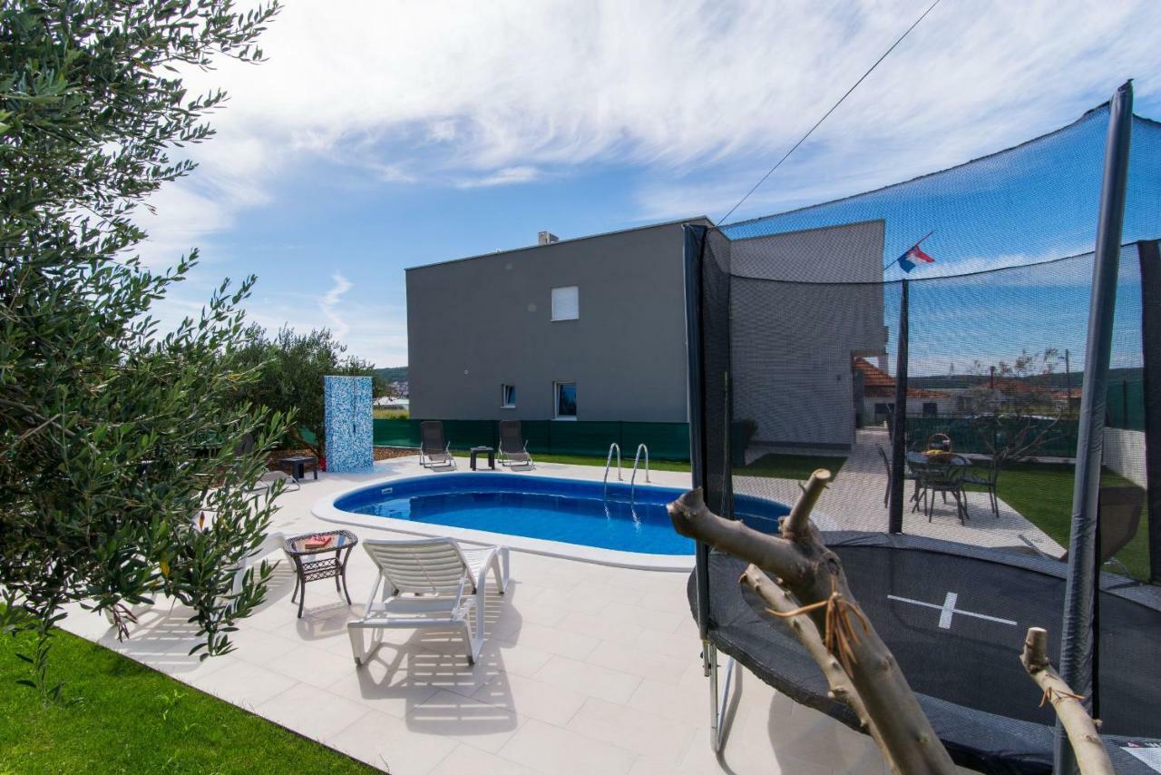 Villa Initium,Heated Pool All Season トロギール エクステリア 写真